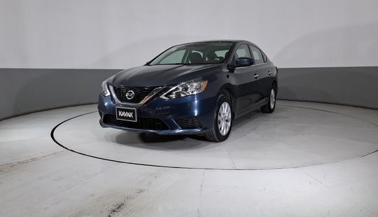 Nissan • Sentra