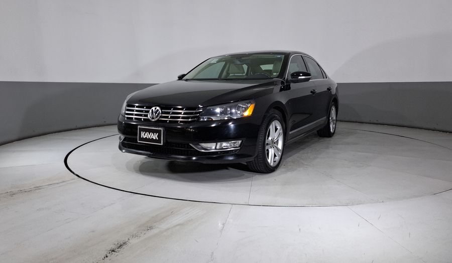 Volkswagen Passat 3.6 V6 TIPTRONIC Sedan 2015