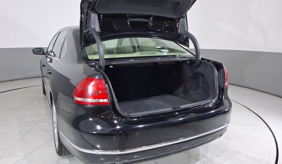Volkswagen Passat 3.6 V6 TIPTRONIC Sedan 2015