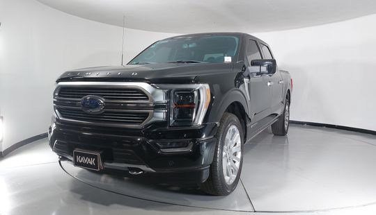 Ford • Lobo