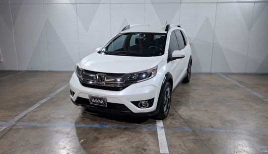 2018 • 26,359 km • Automático