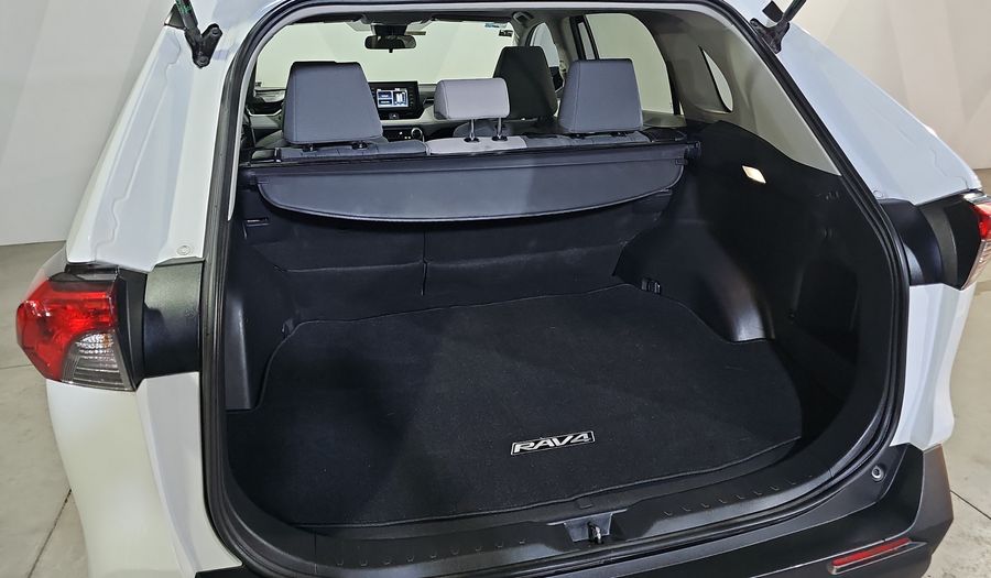 Toyota Rav4 2.5 XLE AUTO Suv 2022
