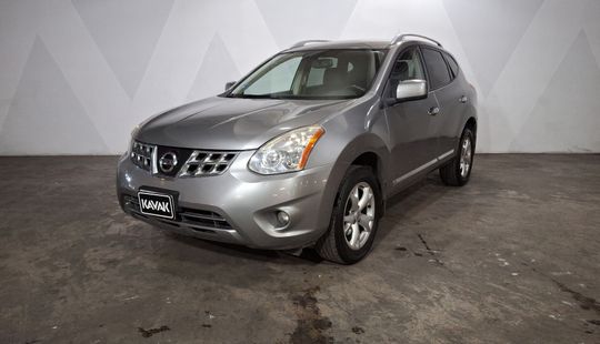 Nissan • Rogue