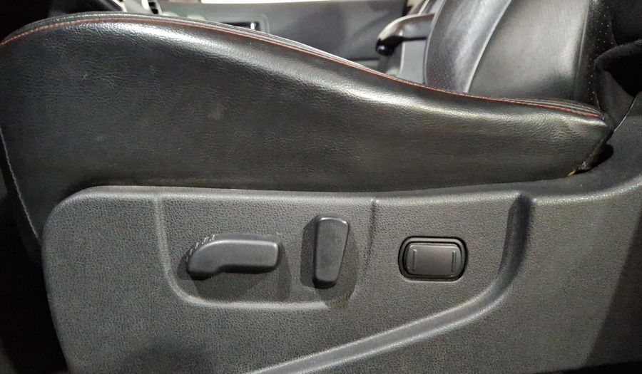 Nissan Rogue 2.5 ADVANCE CVT Suv 2013