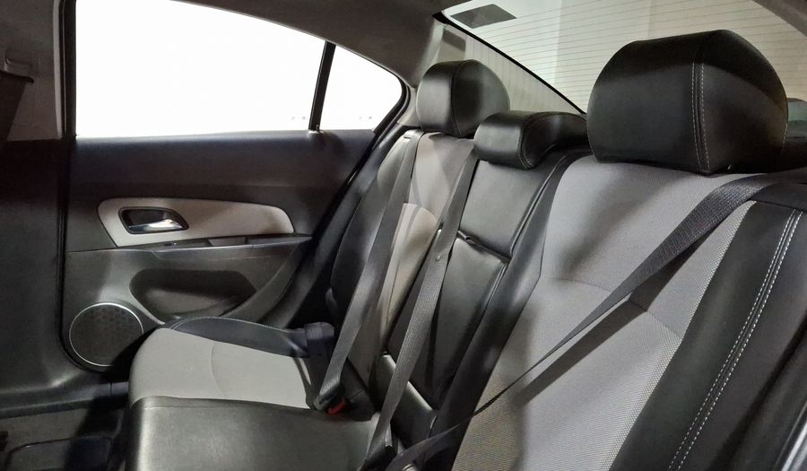 Chevrolet Cruze 1.8 LS A AT Sedan 2016