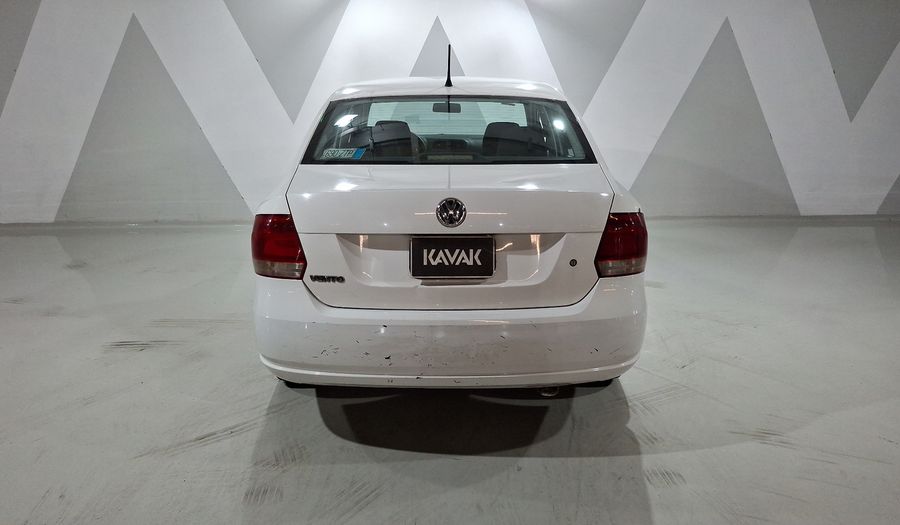 Volkswagen Vento 1.6 ACTIVE TIPTRONIC Sedan 2014
