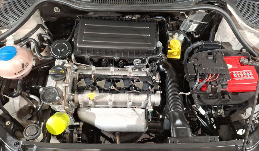 Volkswagen Vento 1.6 ACTIVE TIPTRONIC Sedan 2014