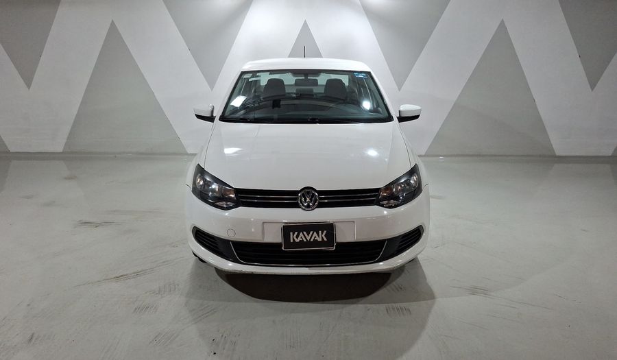 Volkswagen Vento 1.6 ACTIVE TIPTRONIC Sedan 2014