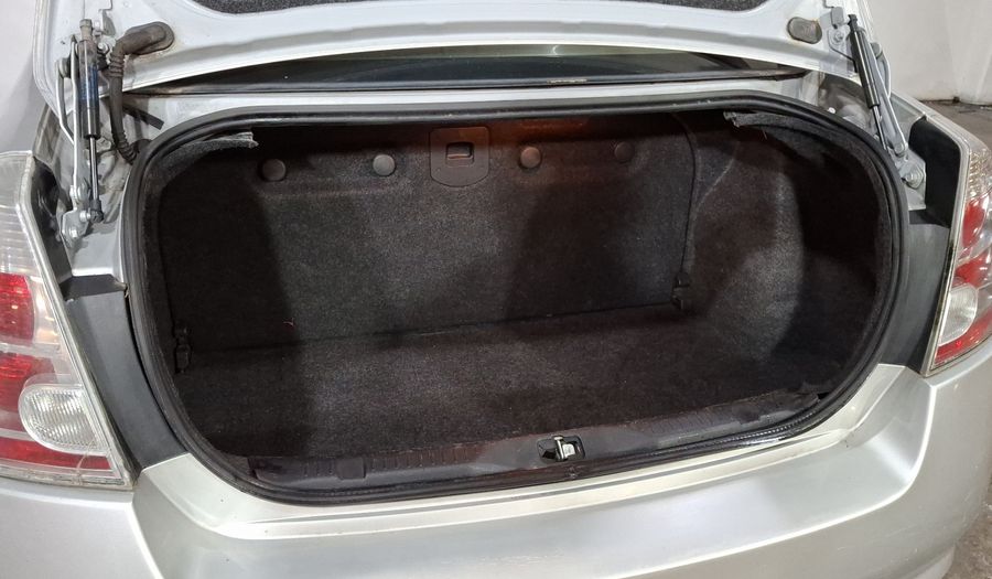 Nissan Sentra 2.0 SR CVT Sedan 2012