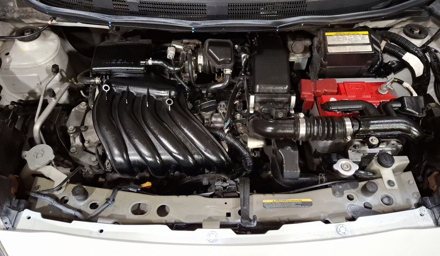 Nissan March 1.6 SENSE AT Hatchback 2015