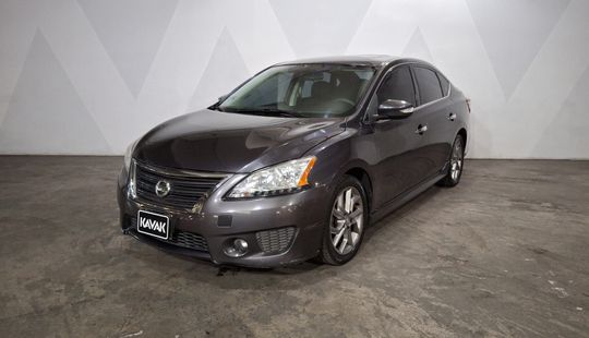 Nissan • Sentra