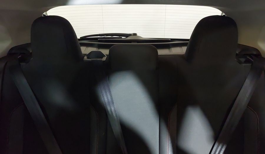 Volkswagen Polo 1.0 TRACK MT Hatchback 2025