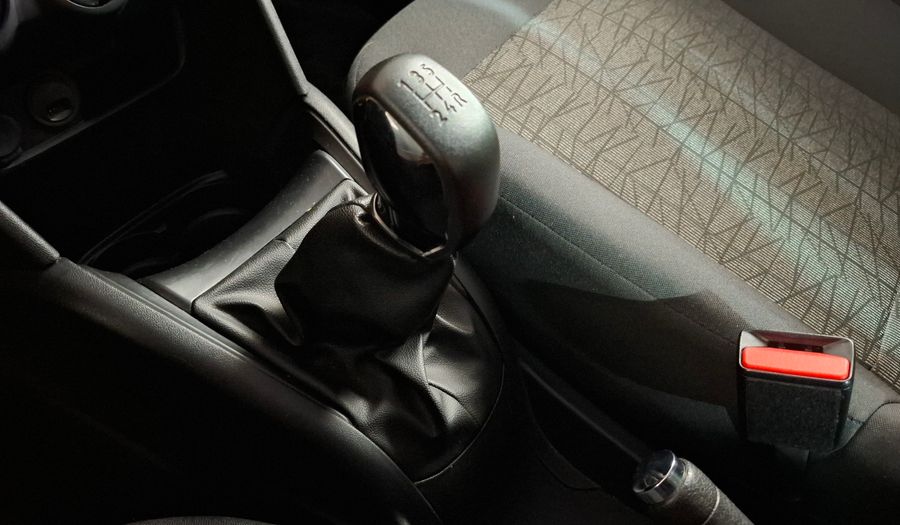 Peugeot 208 1.6 ACTIVE Hatchback 2019