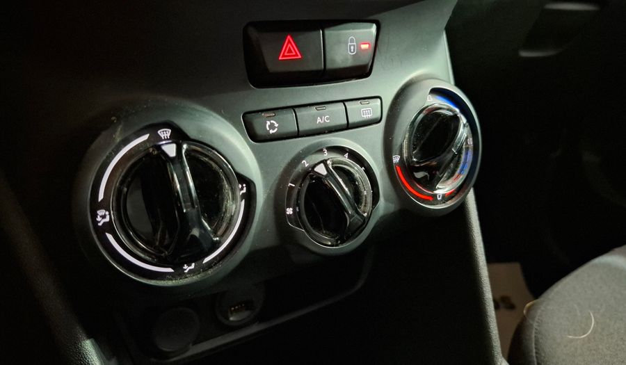 Peugeot 208 1.6 ACTIVE Hatchback 2019