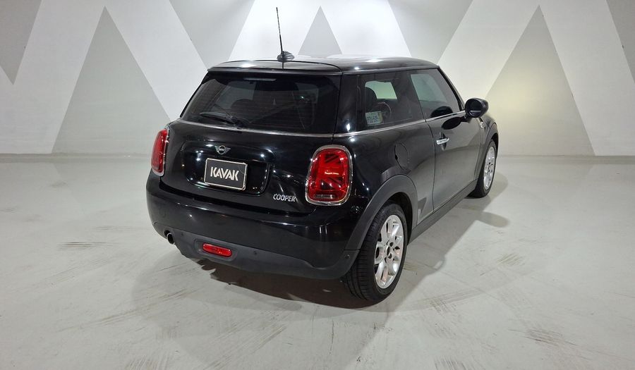 Mini Cooper 1.5 COOPER CHILI DCT Hatchback 2020