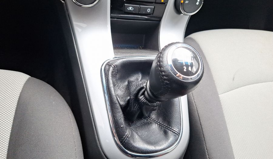 Chevrolet Cruze 2.0D LS NB Sedan 2015