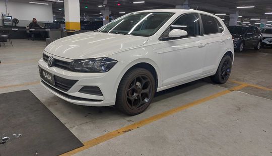 Volkswagen • Polo