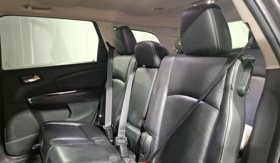 Dodge Journey 2.4 SXT+ 7 LUJO Suv 2016