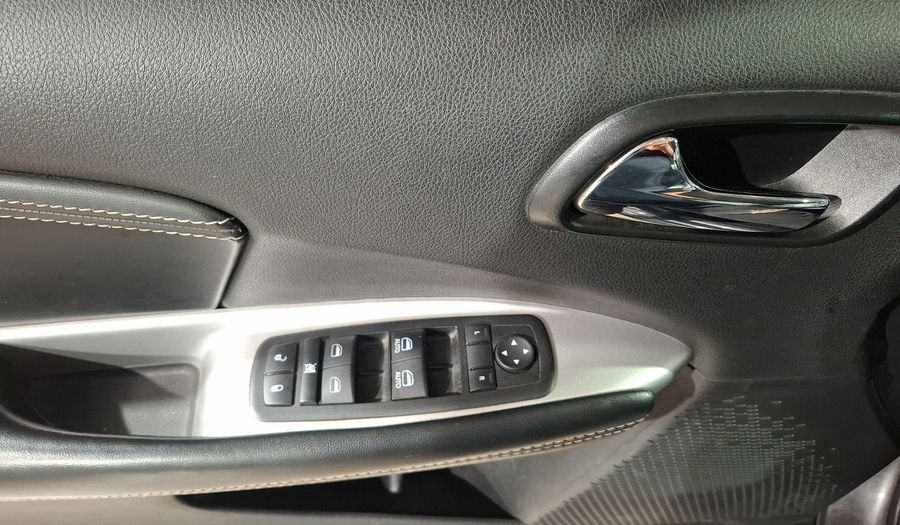 Dodge Journey 2.4 SXT+ 7 LUJO Suv 2016