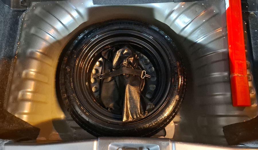 Nissan March 1.6 ADVANCE AUTO Hatchback 2023