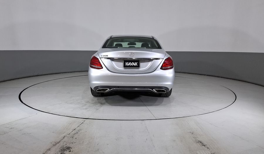 Mercedes Benz Clase C 2.0 200 CGI SPORT AT Sedan 2017