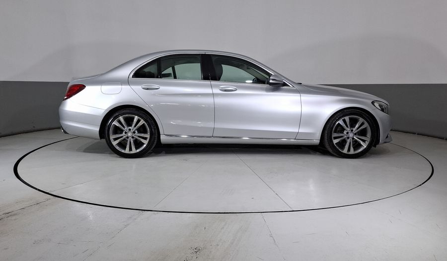 Mercedes Benz Clase C 2.0 200 CGI SPORT AT Sedan 2017