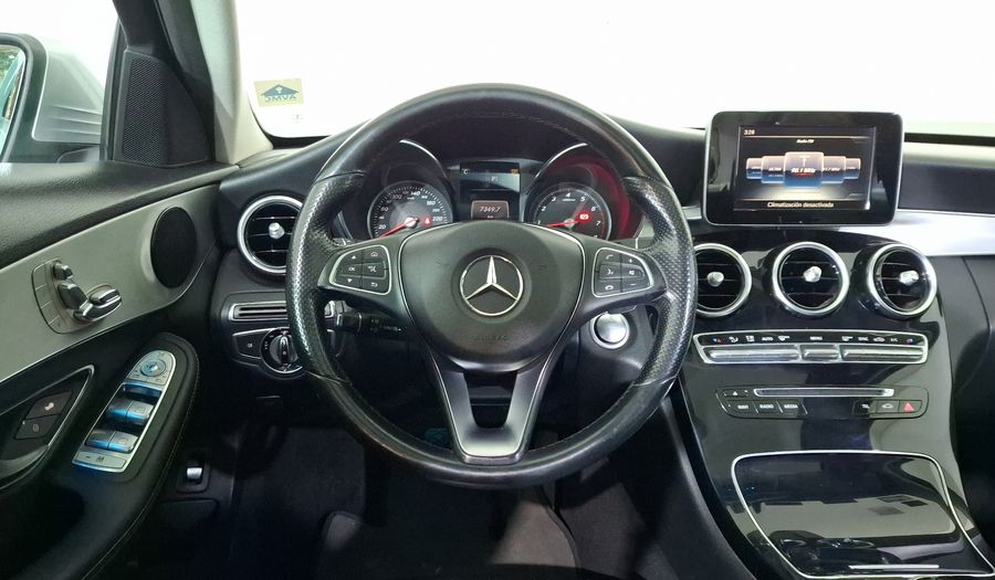 Mercedes Benz Clase C 2.0 200 CGI SPORT AT Sedan 2017