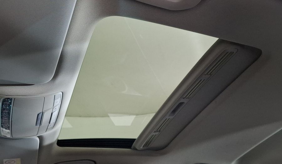 Mercedes Benz Clase C 2.0 200 CGI SPORT AT Sedan 2017