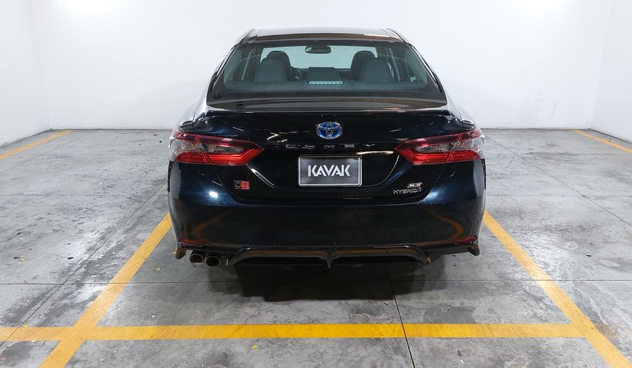 Toyota Camry 2.5 HEV SE AUTO Sedan 2024