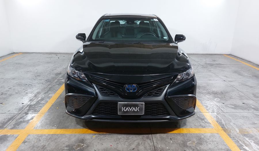 Toyota Camry 2.5 HEV SE AUTO Sedan 2024