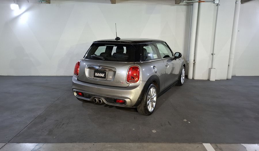 Mini Cooper S 2.0 COOPER HOT CHILI DCT Hatchback 2019