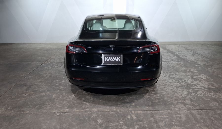 Tesla Model 3 LONG RANGE Sedan 2019