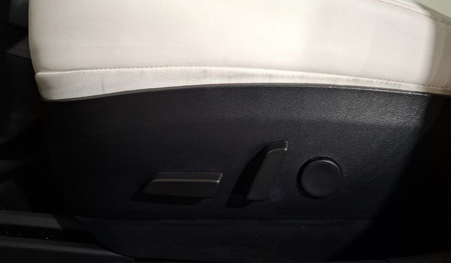 Tesla Model 3 LONG RANGE Sedan 2019