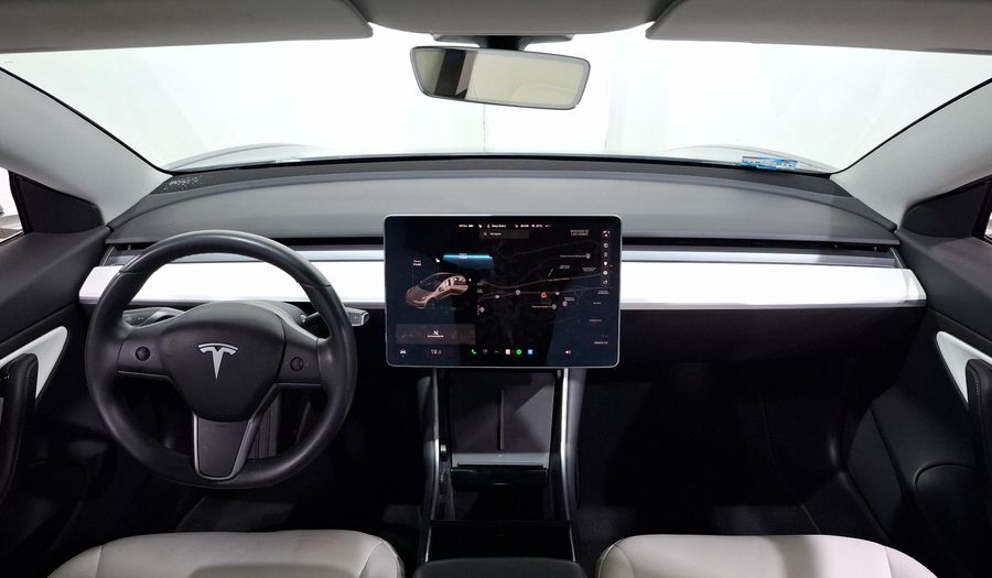 Tesla Model 3 LONG RANGE Sedan 2019