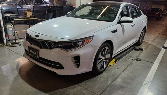 Kia • Optima