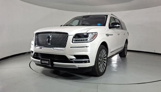 Lincoln • Navigator