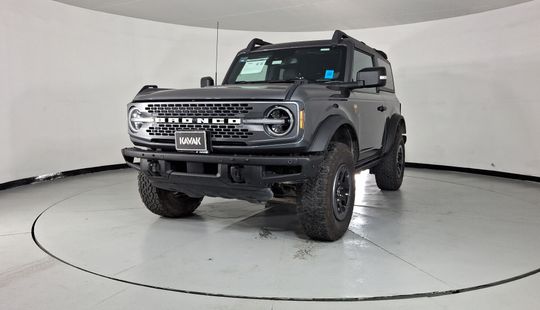 Ford • Bronco
