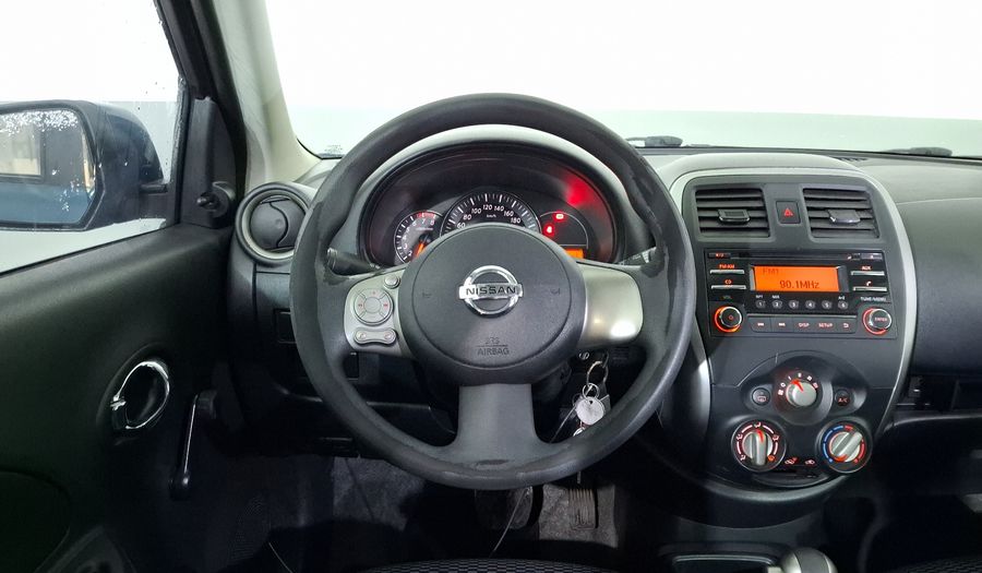 Nissan March 1.6 SENSE AT Hatchback 2015