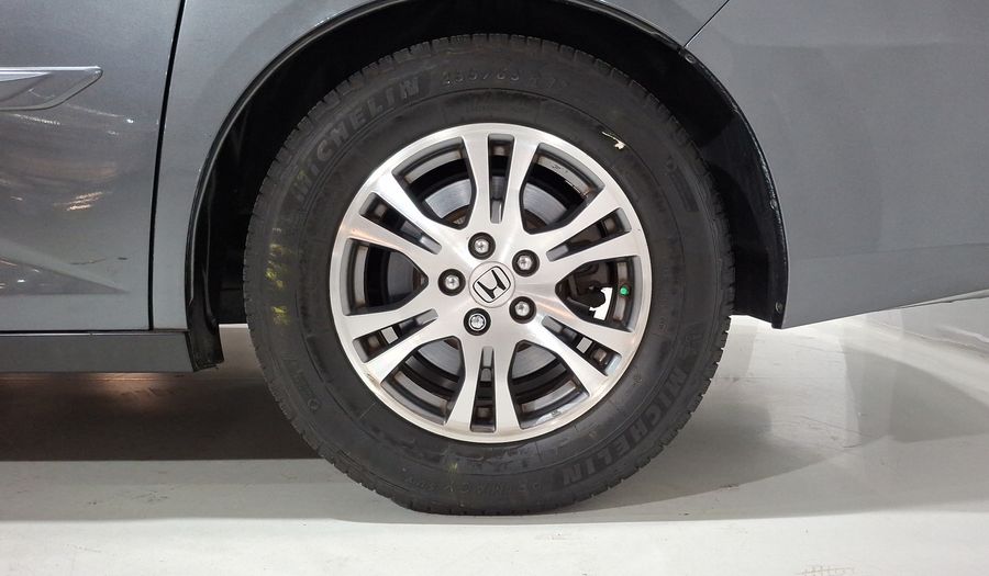 Honda Odyssey 3.5 LX AT Minivan 2012