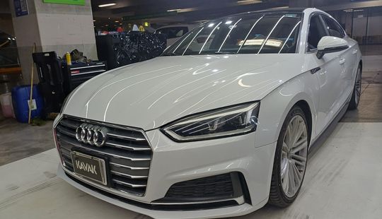 Audi • A5