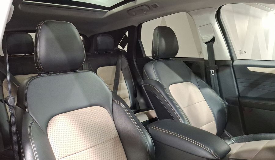Ford Escape 2.5 HEV TITANIUM CVT Suv 2022