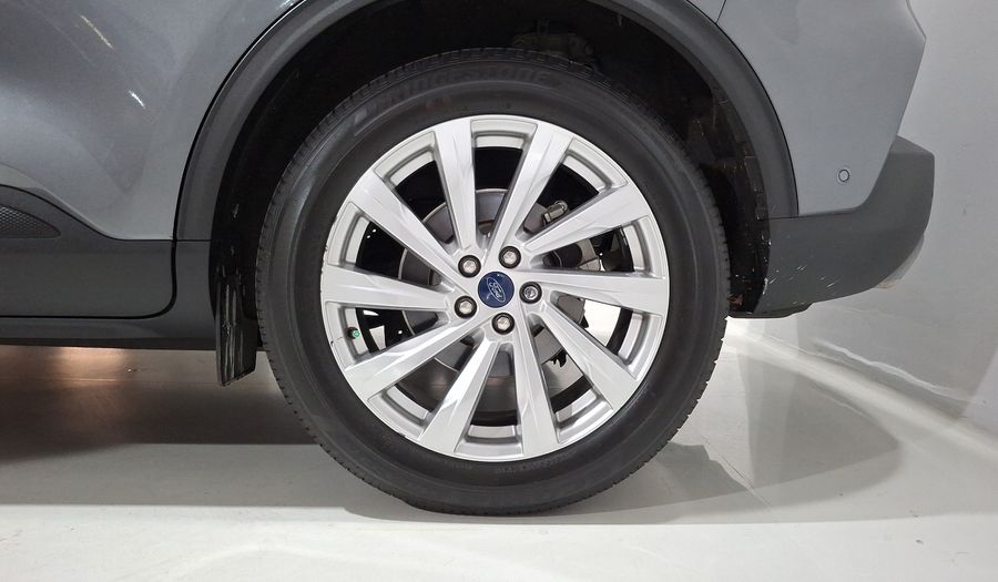Ford Escape 2.5 HEV TITANIUM CVT Suv 2022
