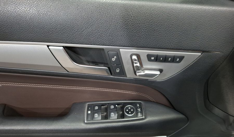 Mercedes Benz Clase E 2.0 250 CGI 7G TRONIC Convertible 2014