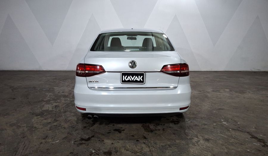 Volkswagen Jetta 2.5 COMFORTLINE TIP. BOLSAS AIRE DEL. Sedan 2018