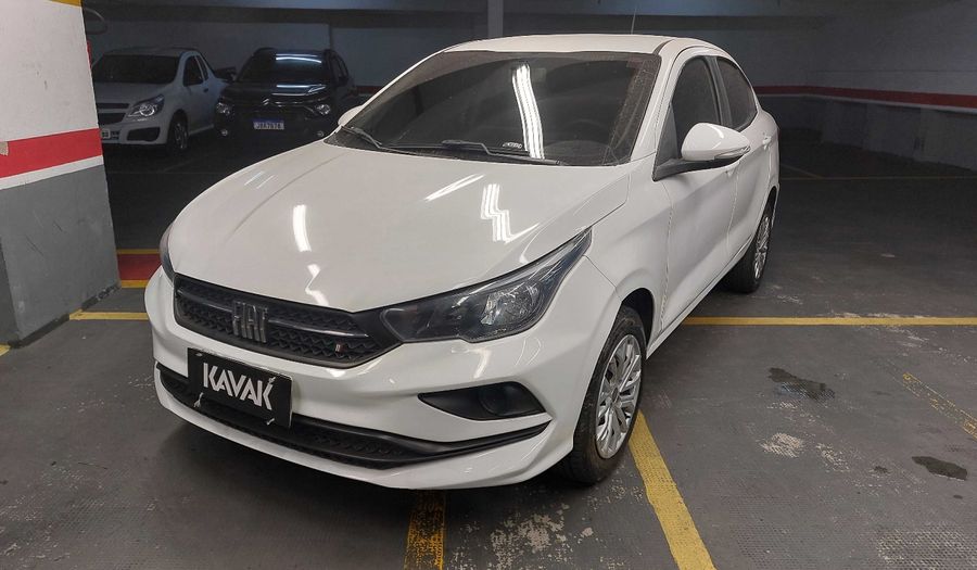 Fiat Cronos 1.3 DRIVE MANUAL Sedan 2022