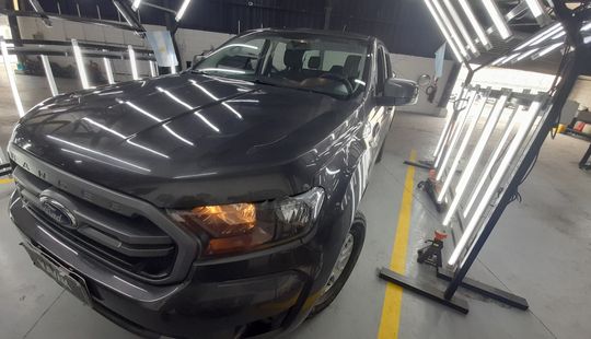 Ford • Ranger