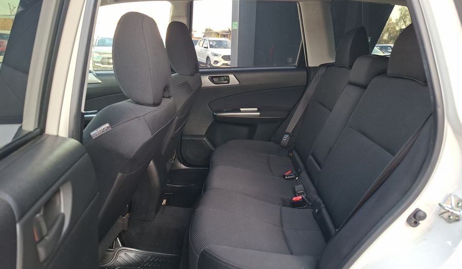 Subaru Forester 2.5 X AUTO 5D 4WD Suv 2013