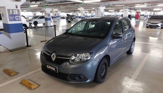 Renault • Sandero