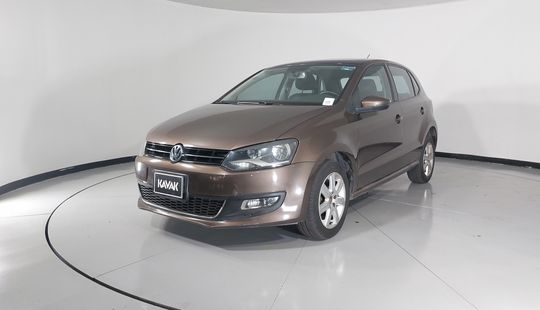 Volkswagen • Polo