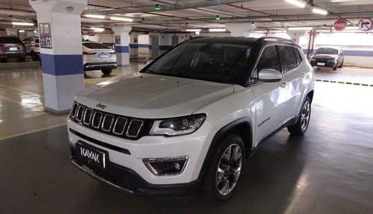 Jeep • Compass